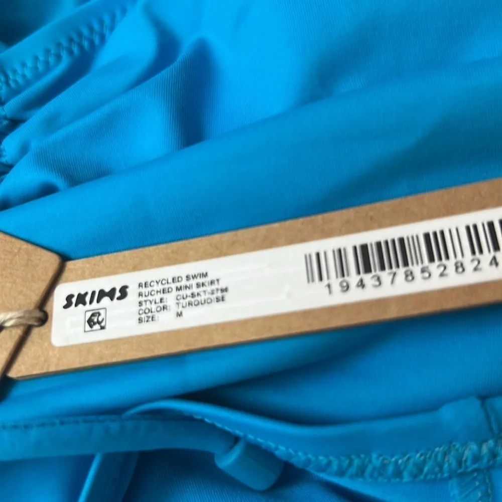 SKIMS (B10) SWIM RUCHED MINI SKIRT TURQUOISE BLUE SIZE MEDIUM NWT